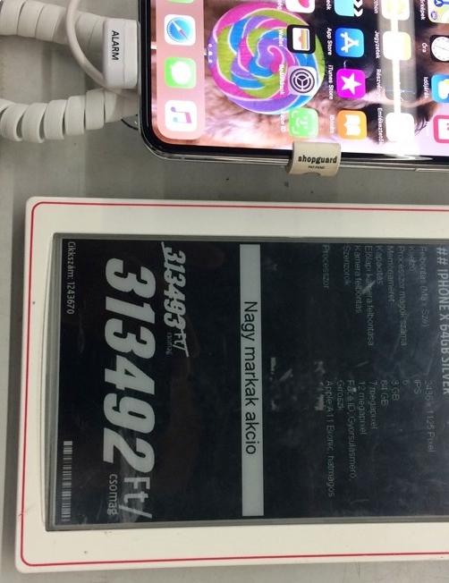 Brutális akció az Aréna Plazában levő MediaMarktban