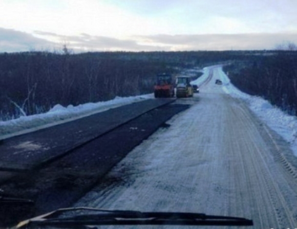 Őket nem állítja meg egy kis téli havazás