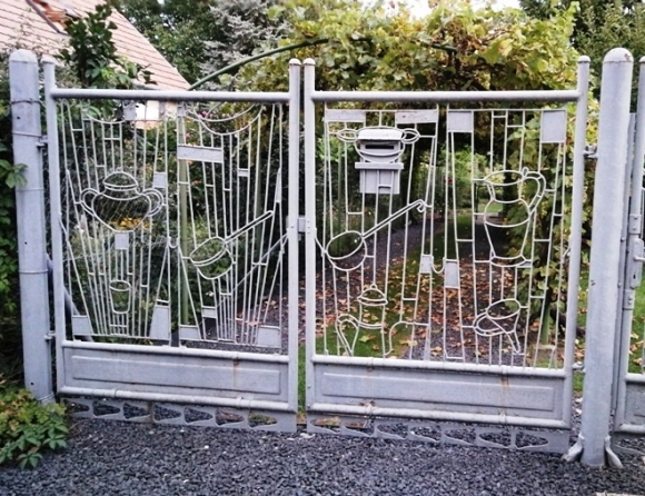 A lakatos kertkapuja