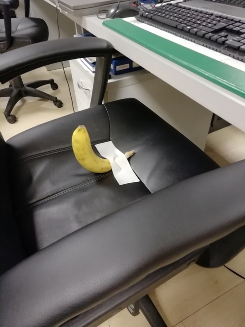 Egy kis meglepetés a kollégának