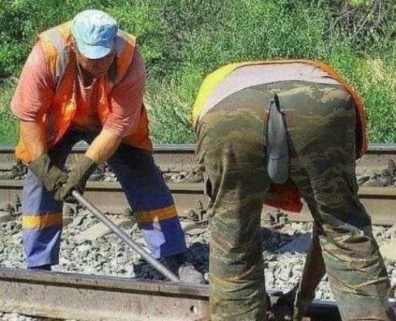 Tökösen melóznak a fiúk