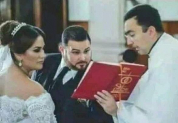 Nézze uram, itt írja...