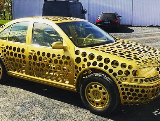 - Tesó, van légkondi a verdában?