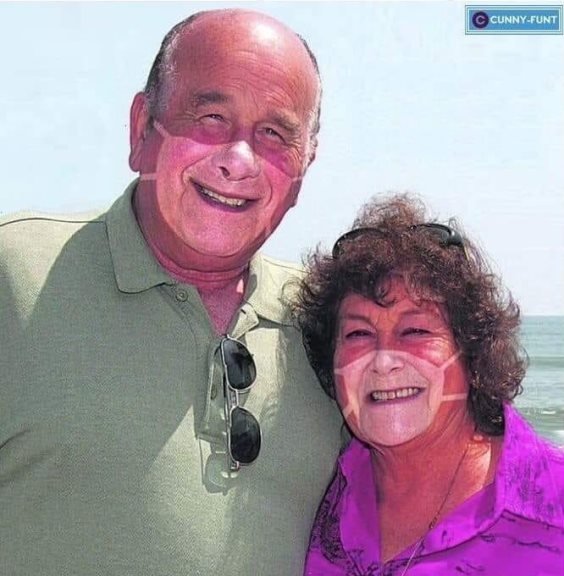 József és Marika tegnap érkezett haza az Olaszországi nyaralásból...