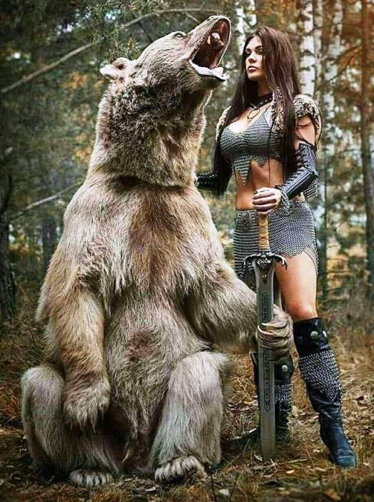 Maci, olyan büdös a szád, hogy mindjárt lekardozlak!