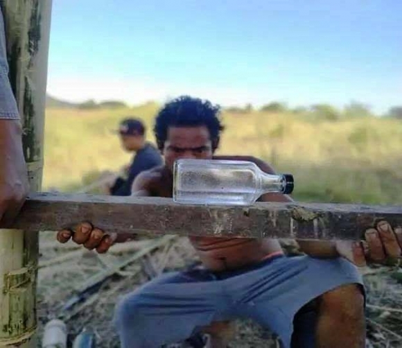 A szegény ember mindent megold