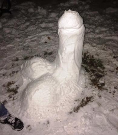 Április - Havazik a Bakonyban 