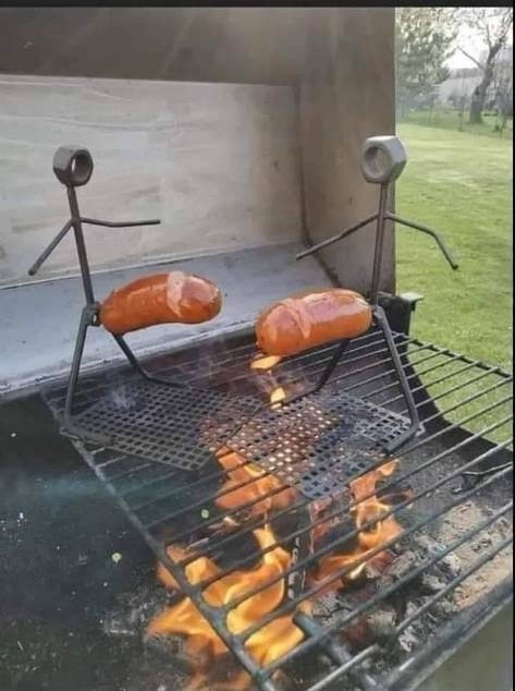 Javában tart a grillszezon!