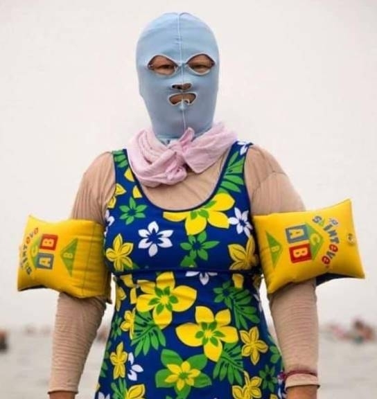 Eközben a kínai tengerparton