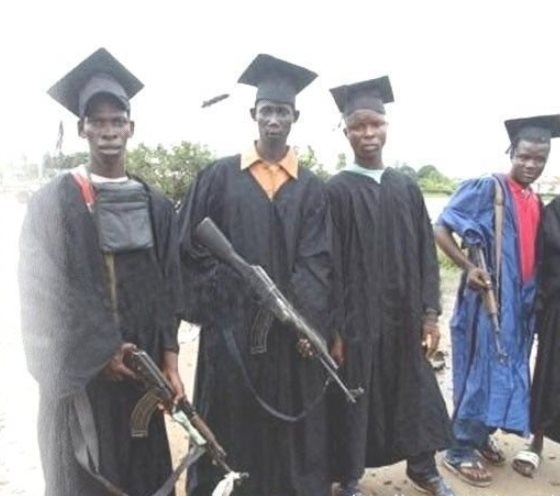 Diplomamunka megvédése Afrikában