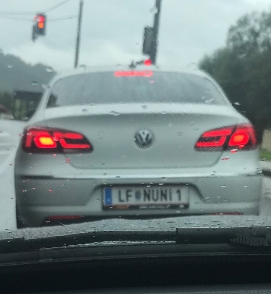 Egy poénos osztrák rendszám