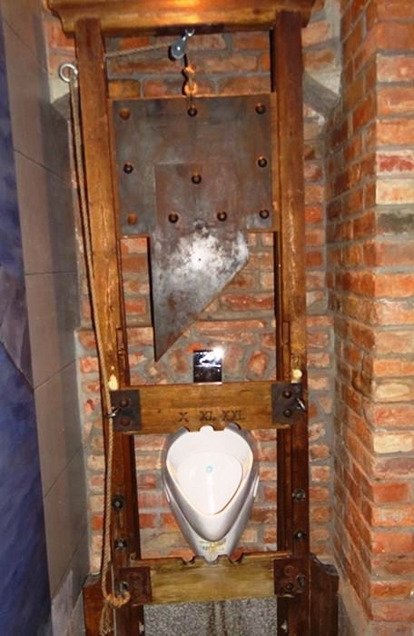 Egy bizarr megoldás