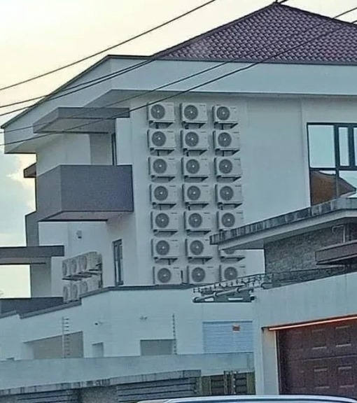 Itt biztosan egy bitcoin bányász lakik