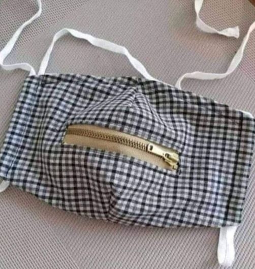 Szájmaszk csajoknak