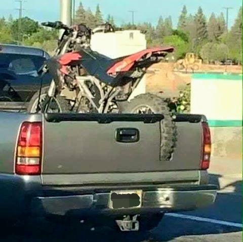 Nincs lehetetlen,fogd meg a söröm!