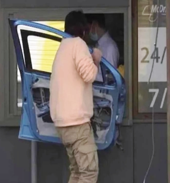 Csak a McDrive volt nyitva