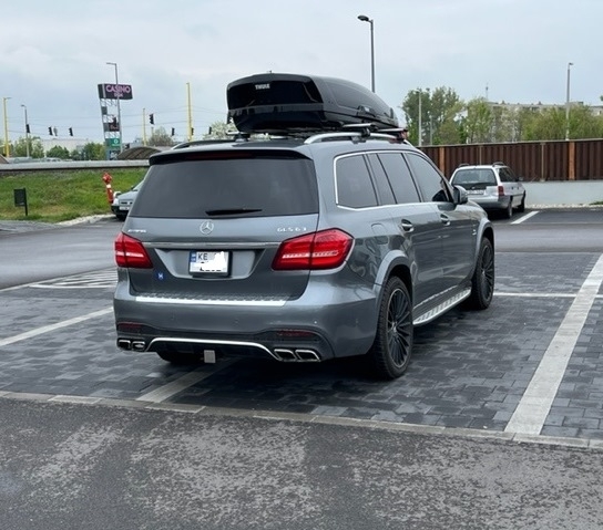 Van köztük ilyen is