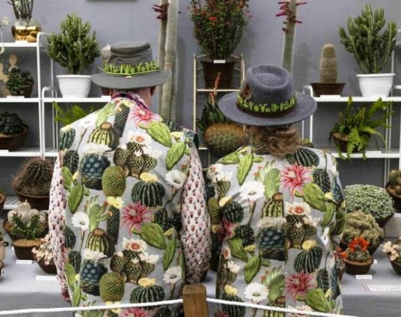 Alkalomhoz illő viselet