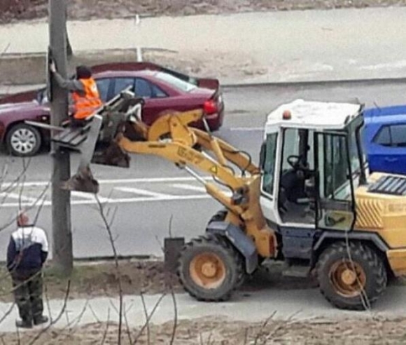 Emberünk szeret kényelmesen melózni