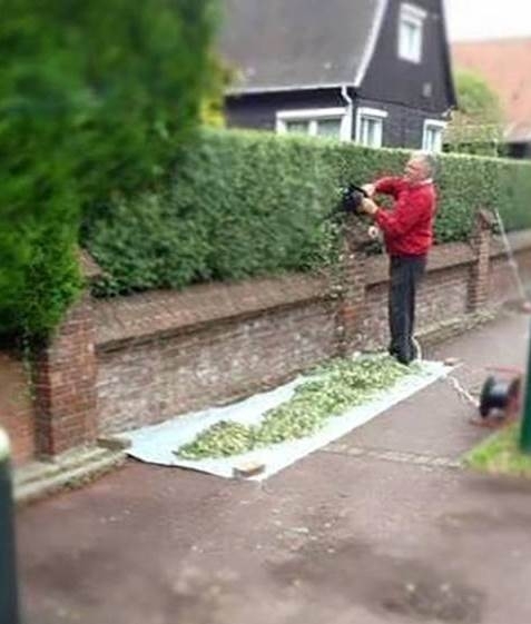 Fater jó nagy cigit készít magának 🙂