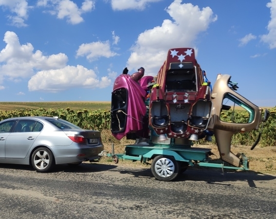 Bonyhád mellett látták a szállítót