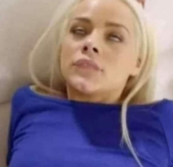 Amikor vasárnap túladagolják neked a rántotthúst