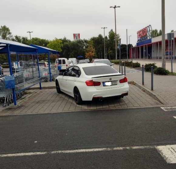 Tisztelt Napiszar csapat!