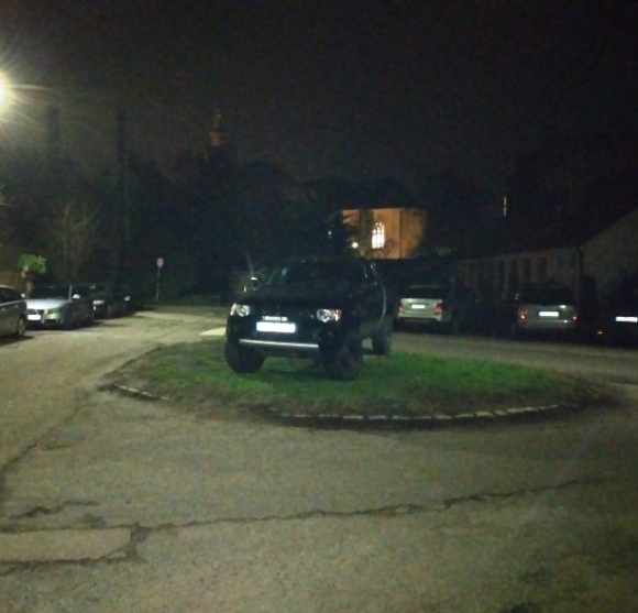 Parkolj okosan rovatunk ma Jászberényből jelentkezik