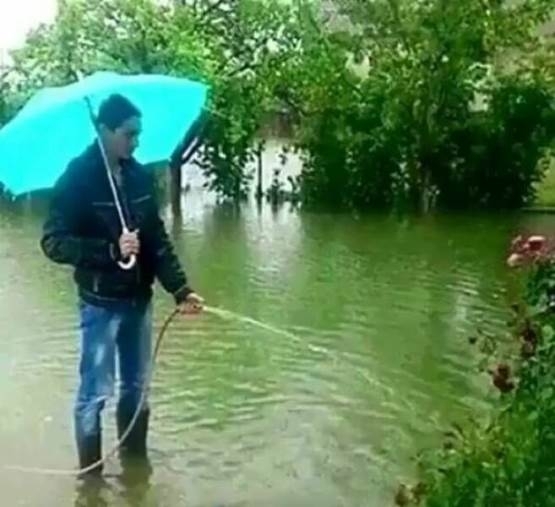 Itt a baj, már nem kicsi