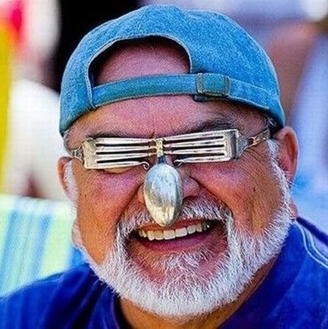 Vidám hetet mindenkinek!