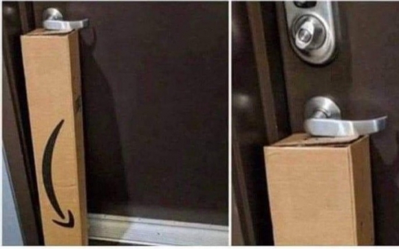 Amikor a csomagfutár egy seggfej