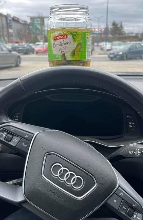 Egy kis nasi az útra