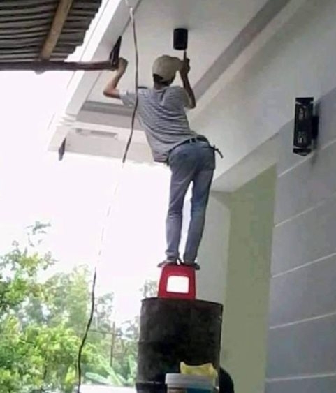 Meló közben fotózták le a hónap dolgozóját