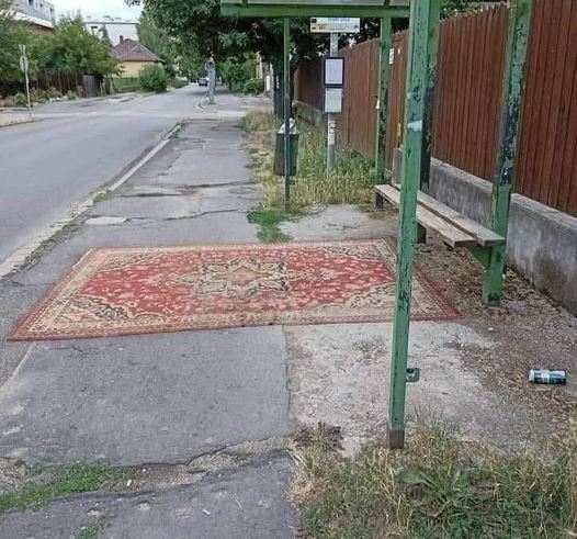 Aladdin úgy döntött, hogy innen busszal megy tovább