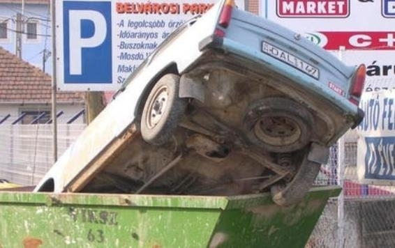 Egerben sem tökölnek sokat 🙂