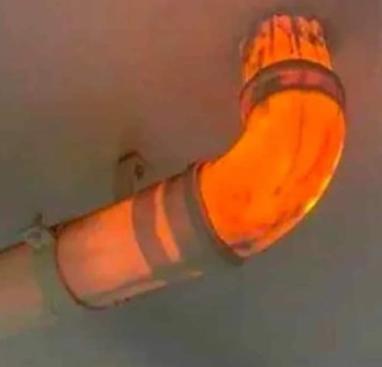 Amikor az emeleti szomszéd nagyon szereti a csípőset