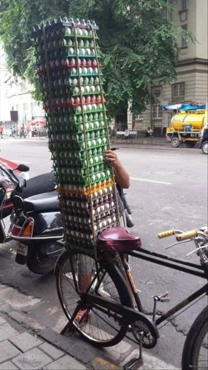 More, ebbű baj lesz!