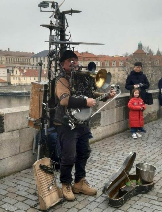 Ezt az előadás azért megnéztem volna élőben 🙂