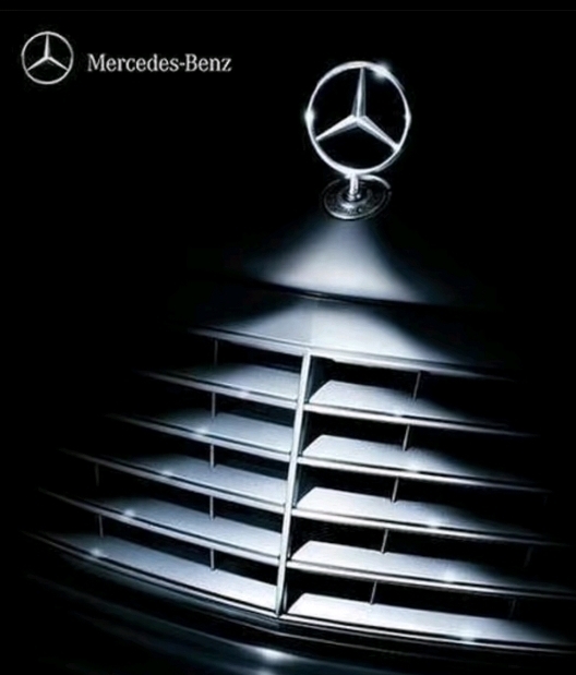 Only Mercedes 4 x-mas