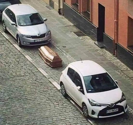 Vajon vett parkolójegyet?