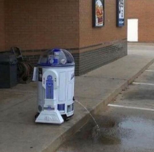 Részeg vagy, menj haza R2-D2