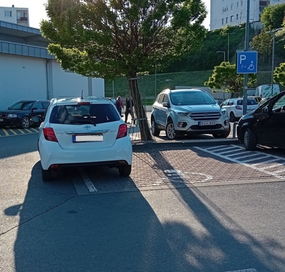 Parasztparkoló - Sátoraljaújhely, Lidl