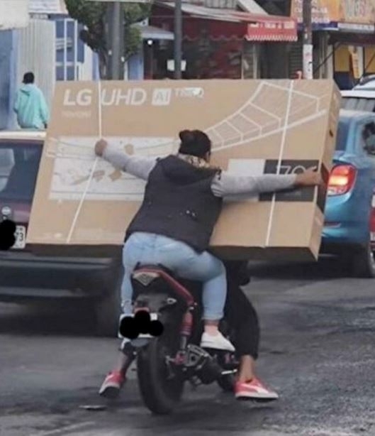 Idióták - Köztünk élnek