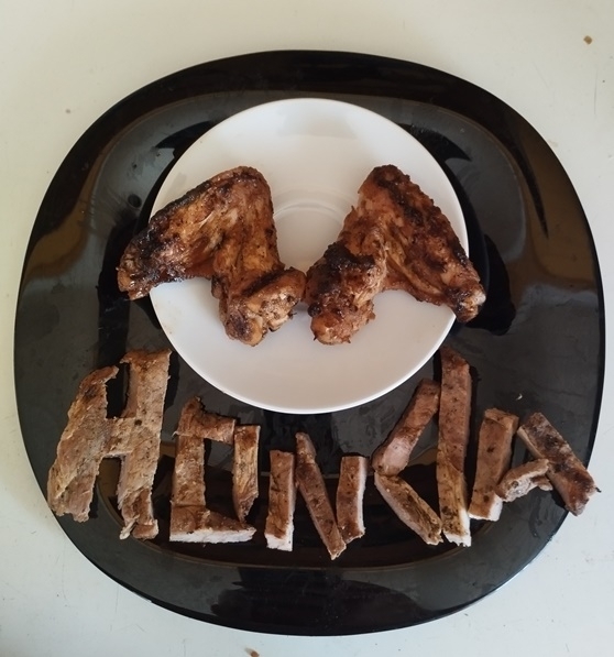 A kép beküldője motorozni szeret, és grillezni