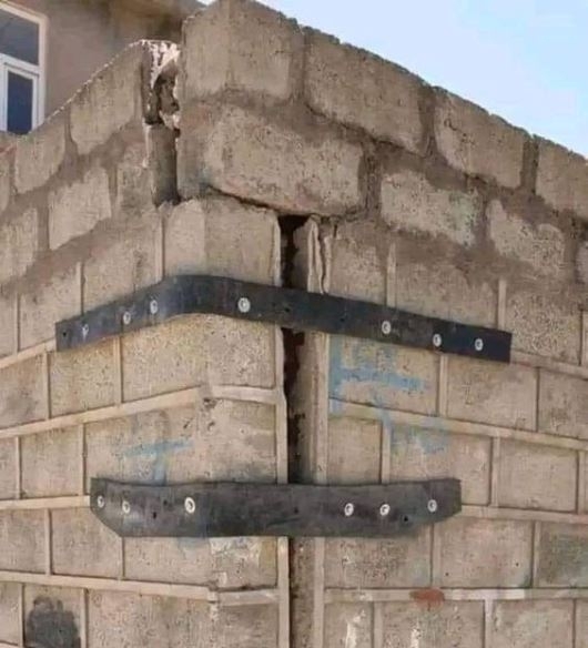 More, ebbű baj lesz!