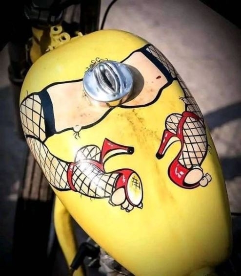 Egy kreatív motor tank fényezés