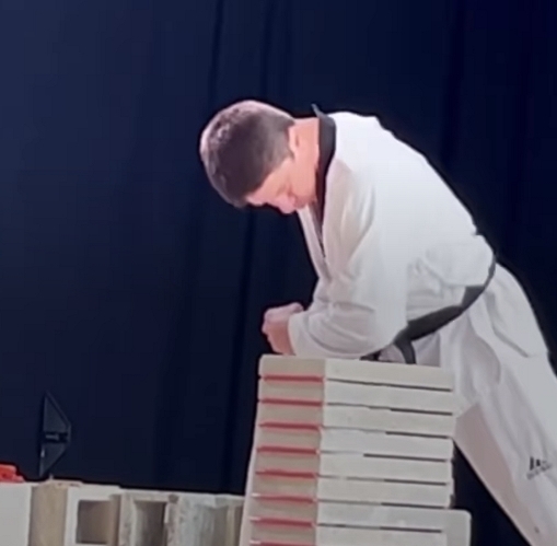 Könyökműtét előtti utolsó emlékek...