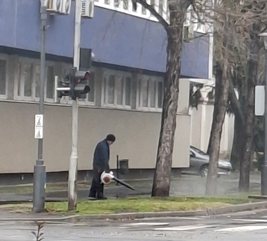 Ő azért megpróbálta!