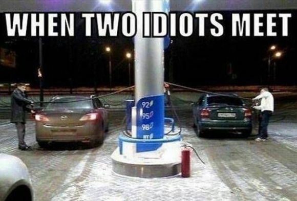 Szombaton jön a következő árváltozás a hazai töltőállomásokon