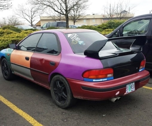 Eközben a rendőrségen